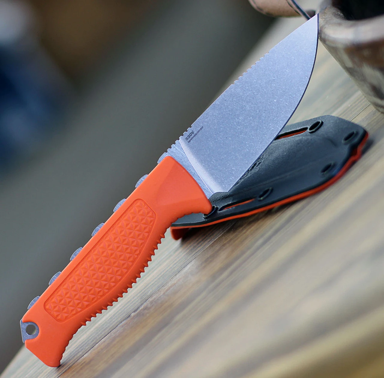 Benchmade Steep Country - Org Santoprene (3.54" CPM-S30V) 15006 4 Benchmade Steep Country - Org Santoprene (3.54" CPM-S30V) 15006 - Image 2