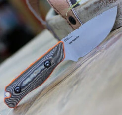 Benchmade Hidden Canyon Hunter - Richlite/Org G10 (2.49" CPM-S90V) 15017-1 -Benchmade Knife Shop 15017 1.3 25082.1594841279