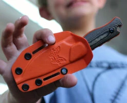 Benchmade Hidden Canyon Hunter - Richlite/Org G10 (2.49" CPM-S90V) 15017-1 -Benchmade Knife Shop 15017 1 68498.1594841278