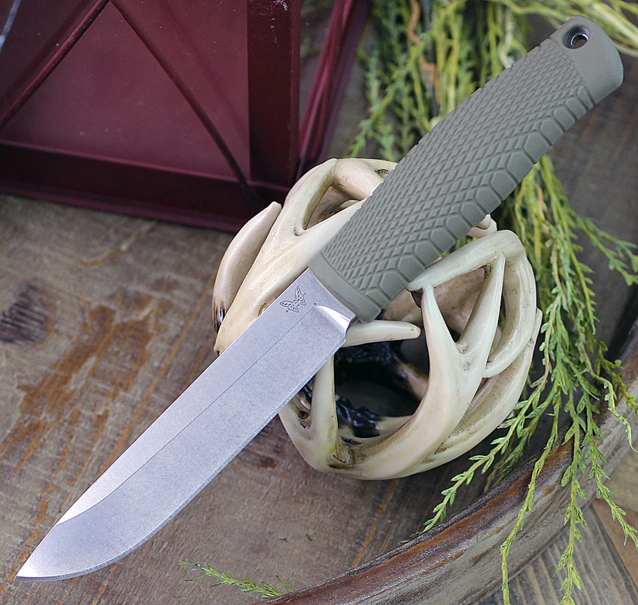 Benchmade Leuku -Santoprene (5.19" CPM-3V) 202 3 Benchmade Leuku -Santoprene (5.19" CPM-3V) 202