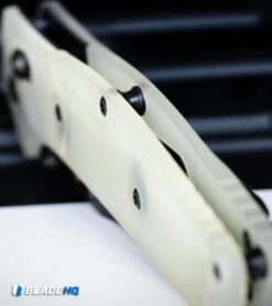 Benchmade 940 Osborne AXIS Lock Knife Natural G-10 (3.4" Black M4) -Benchmade Knife Shop Benchmade 940 Osborne AXIS Lock Knife Natural G 10 Black M4 BHQ 114142 kp gmc spine web