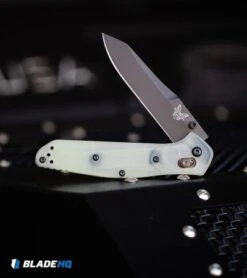 Benchmade 940 Osborne AXIS Lock Knife Natural G-10 (3.4" Black M4) -Benchmade Knife Shop Benchmade 940 Osborne AXIS Lock Knife Natural G 10 Black M4 BHQ 114142 kp polaris web