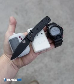 Benchmade Mini Bugout AXIS Lock Knife Black CF-Elite (2.8" Black) 533BK-2 11 Benchmade Mini Bugout AXIS Lock Knife Black CF-Elite (2.8" Black) 533BK-2 -Benchmade Knife Shop Benchmade Mini Bugout AXIS Lock Knife Black Black 533BK 2 BHQ 118554 kp in hand web